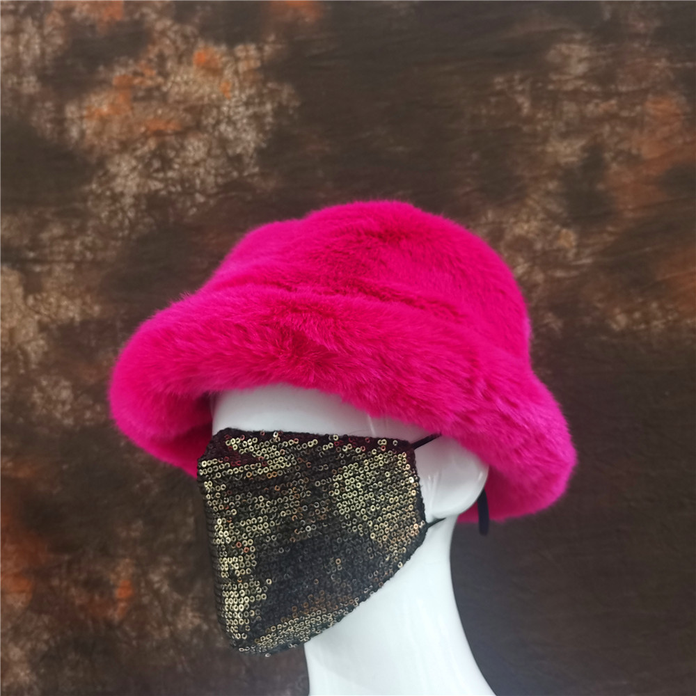Sombrero de cubo de piel Artif - Bucket Hat Embroidered reseña y precio