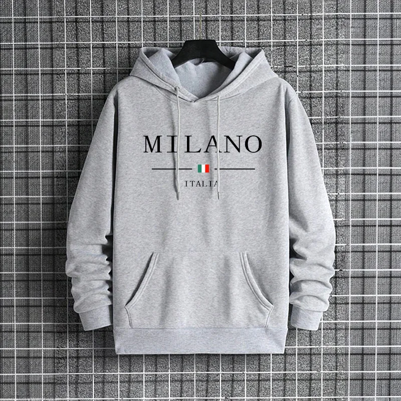 Sudaderas con capucha de moda  - Street Fashion In Milan reseña y precio